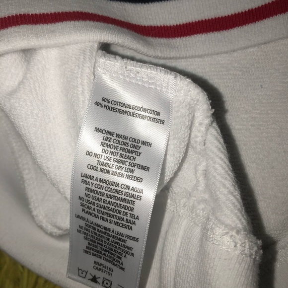 SOLD ON MER-CARI - Picture 6 of 6